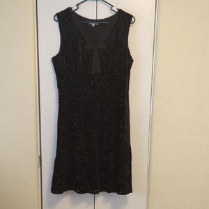 Elegant Black Sleeveless Dress